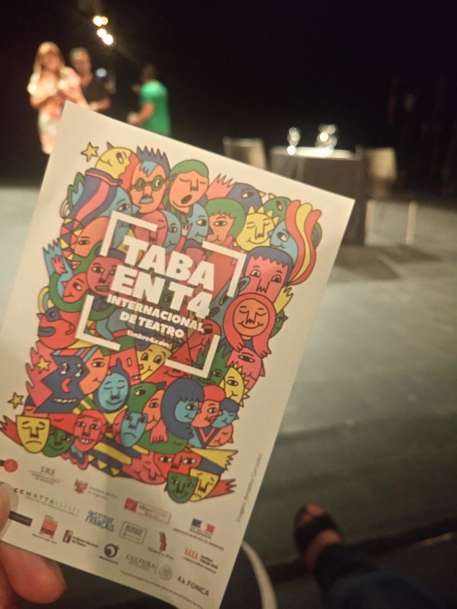gastonasprea's tweet photo. En @TeatroTimbre4 en el #TABA2018 #disfruTABA por ver "Solo una actriz de teatro"
#ElTeatroHaceBien https://t.co/AQbVBW0t6h
