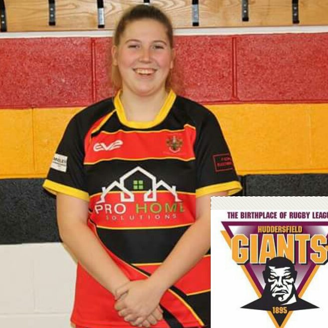 Brighouseladies's tweet photo. Well done to our 2 ladies Loren Gregory and Beth Squire who have been selected for @Giantsrl ladies u19s team #ladiesrugby #thisgirlcan https://t.co/7LgNn8UeTu
