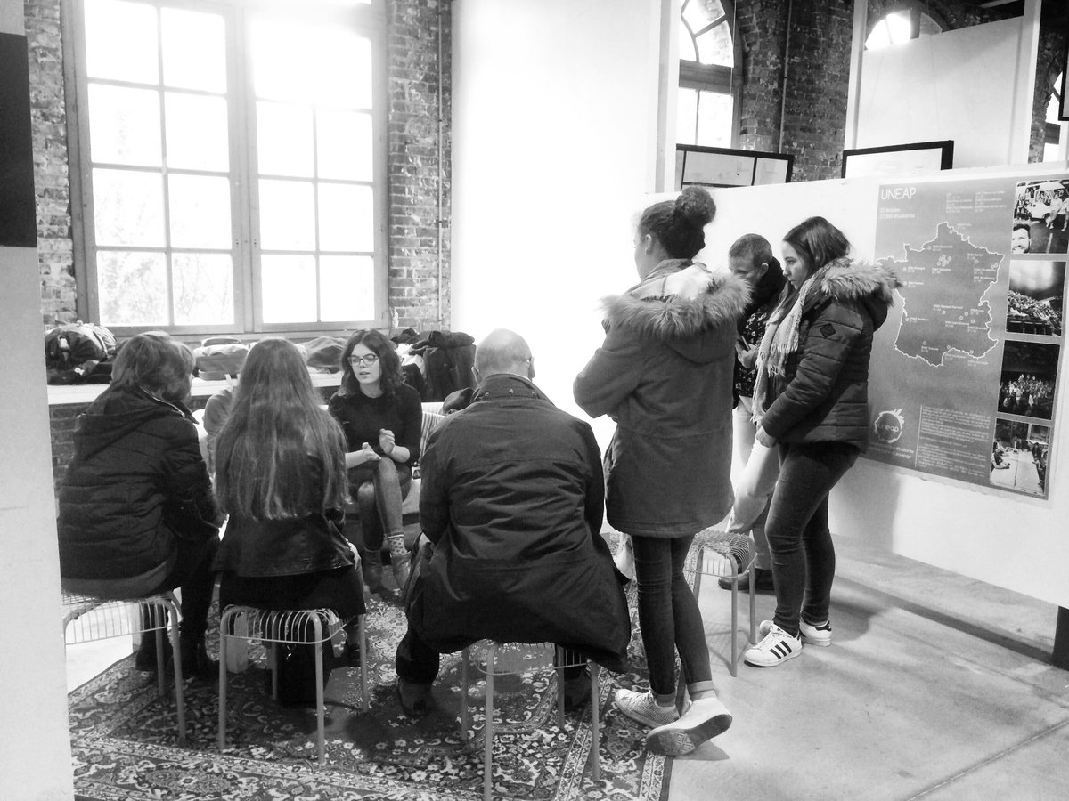 _UNEAP's tweet photo. Aujourd'hui nous étions aux portes ouvertes de l'@ENSAPM , l'@ENSAPLV, l'@ENSANormandie et de l'@ensaversailles.
#JPO #TeamArchi #TeamPaysage #étudiants #UNEAP https://t.co/y1jLZLh6Md