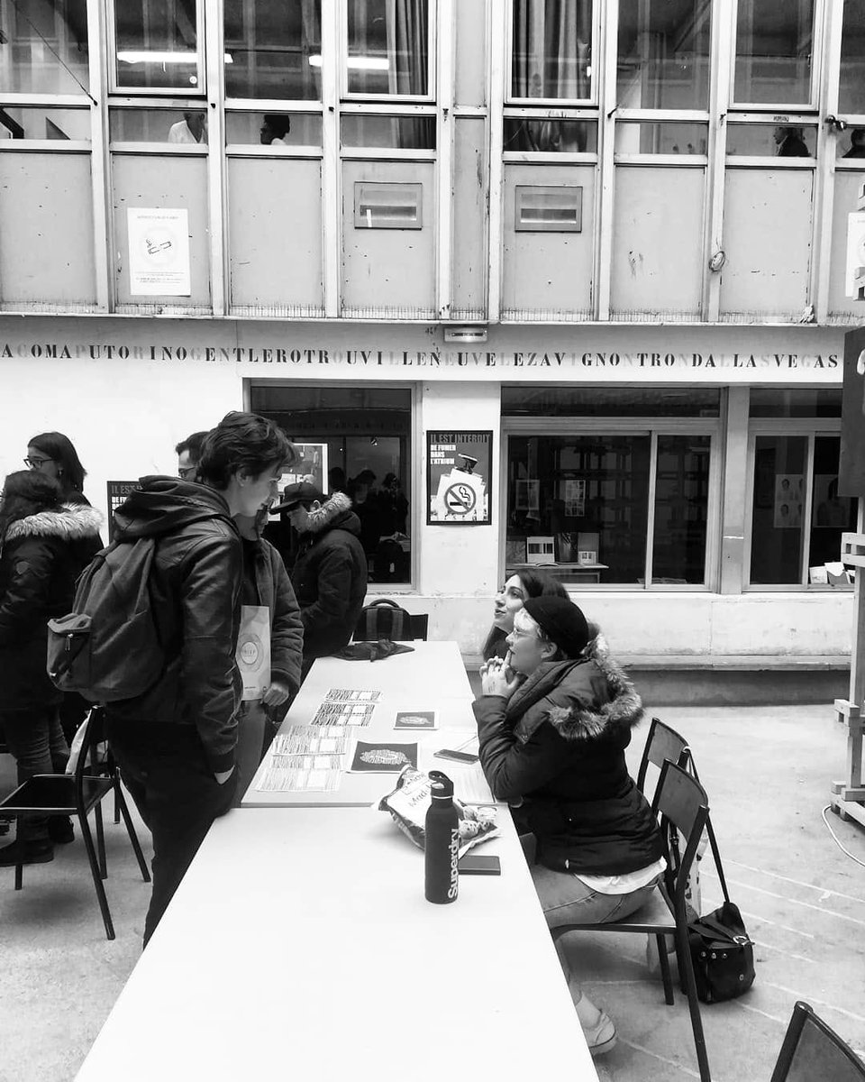 _UNEAP's tweet photo. Aujourd'hui nous étions aux portes ouvertes de l'@ENSAPM , l'@ENSAPLV, l'@ENSANormandie et de l'@ensaversailles.
#JPO #TeamArchi #TeamPaysage #étudiants #UNEAP https://t.co/y1jLZLh6Md