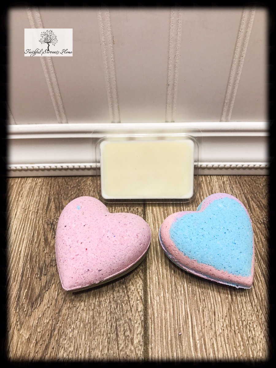 servantshome's tweet image. #anotherorder #ordernow #shipping #newyork #🙌 #bathbomb #candles #scents #waxmelts #god #godisgood #jesus #jesusislord #homeschool #lessons #thankful #thankyou #happymama #followme #faithfulservant