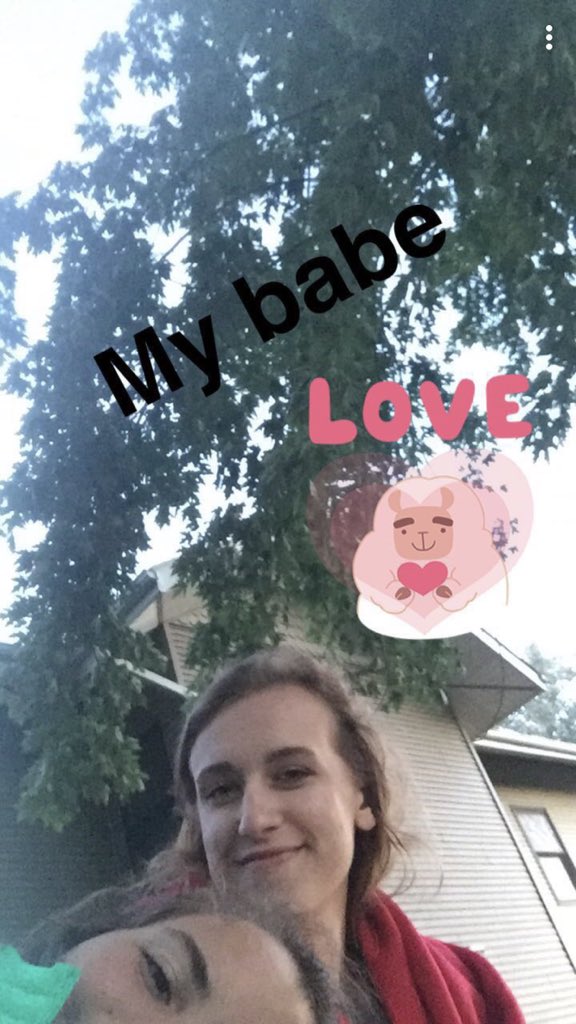 lainey_hart's tweet photo. Happy birthday ki 💖💖 thanks for all the years of friendship. Love ya so much https://t.co/tc78UkqS2c
