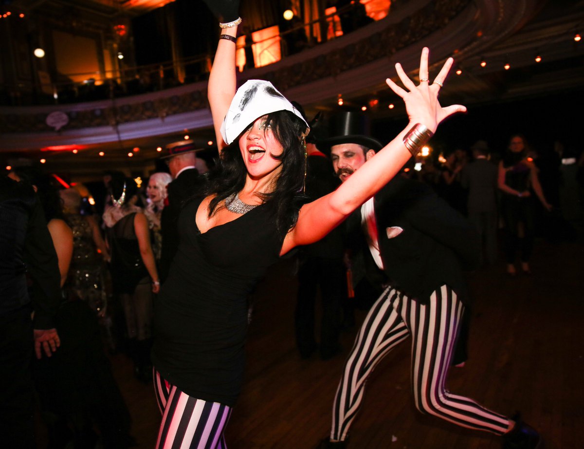 .<a href="/GoorinBros/">Goorin</a> at 7627 Melrose Ave in L.A. is now an official ticket outlet for your 2018 Edwardian Ball weekend festivities Feb 9th &amp; 10th. What's more, you'll get 15% off your purchase after the purchase of an Edwardian Ball ticket at Goorin Brothers. Saunter over there today!