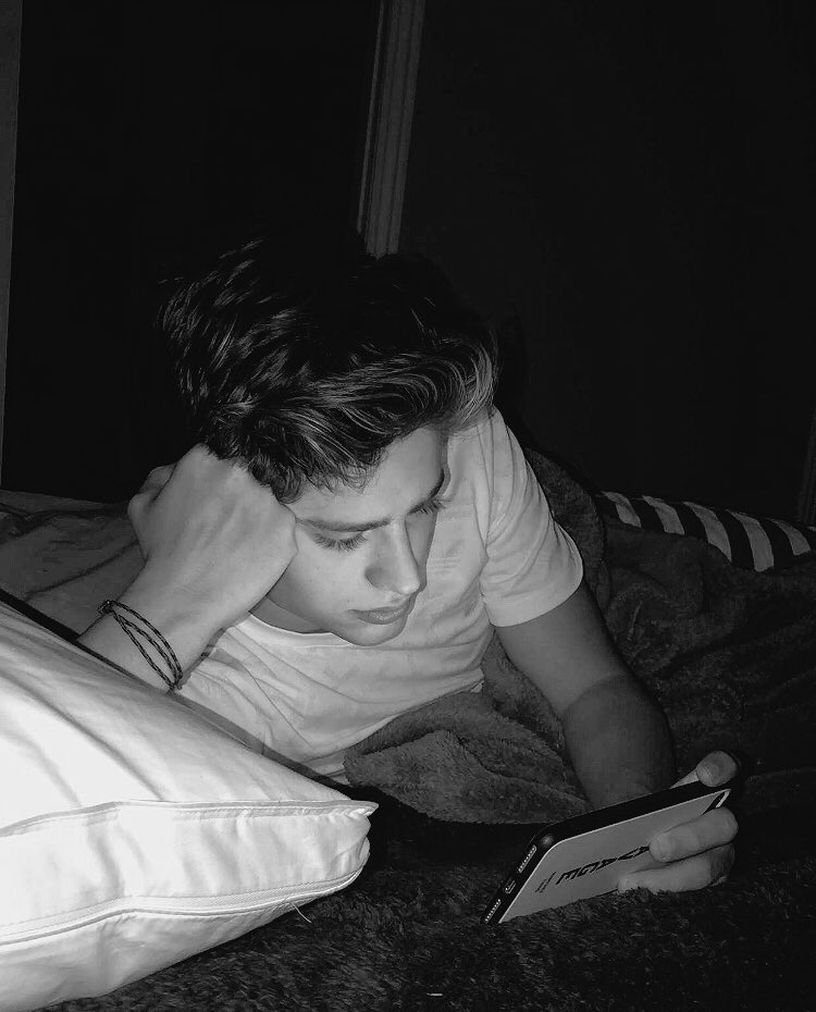 itsjustinxz's tweet photo. https://t.co/IYhB7f17zY