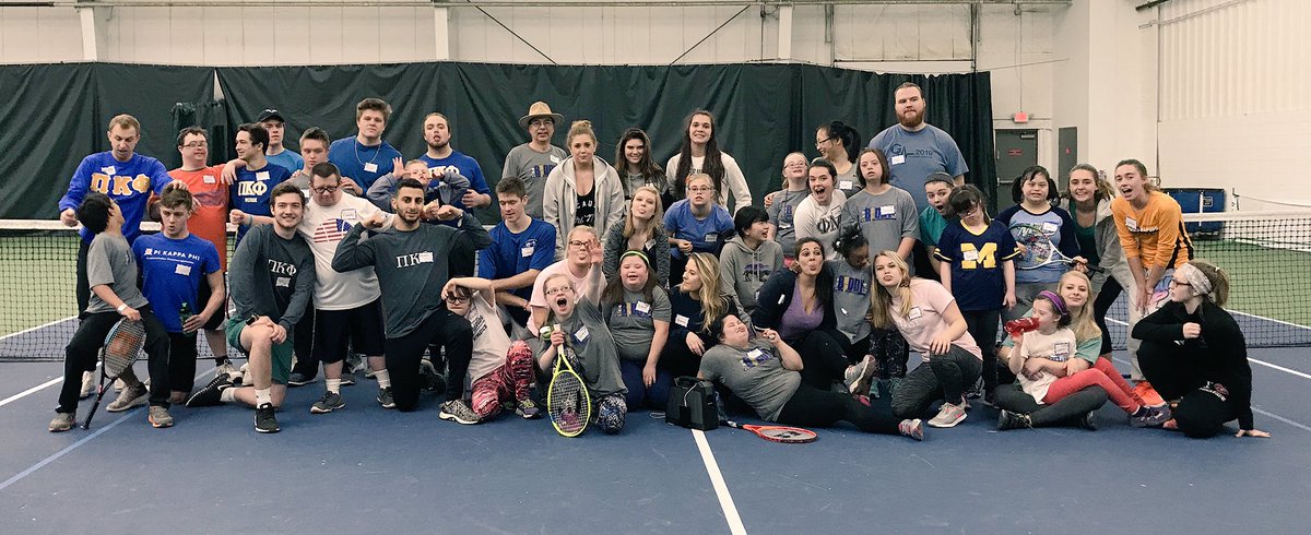 Our sisters LOVED volunteering at #buddyuptennis this afternoon, and we even bumped into <a href="/PiKappGVSU/">Grand Valley Pi Kapp</a> 🎾🎾