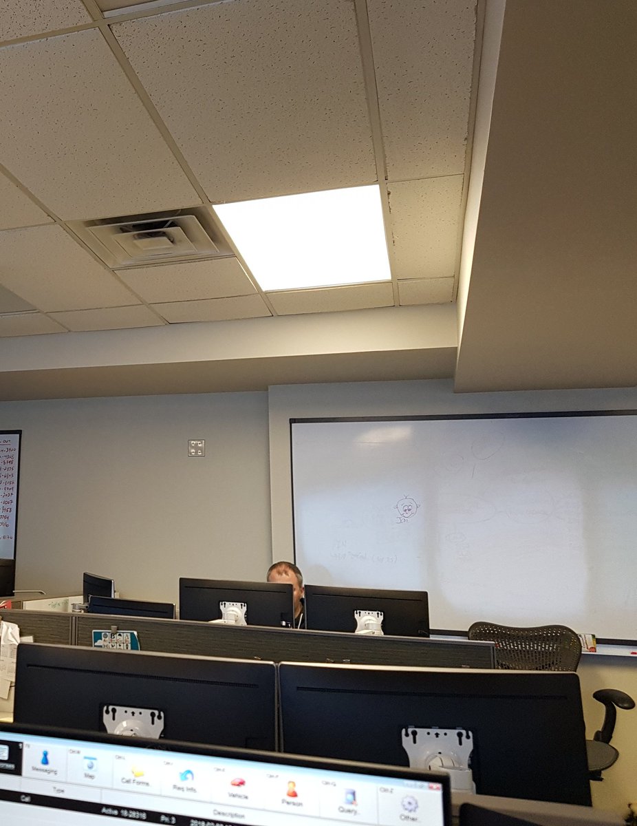 JillMSkinner's tweet photo. Off at @OttawaPolice #OPSOC to see them in action with our teams out on road #CollaborationIsKey https://t.co/Ks2BHYECxn