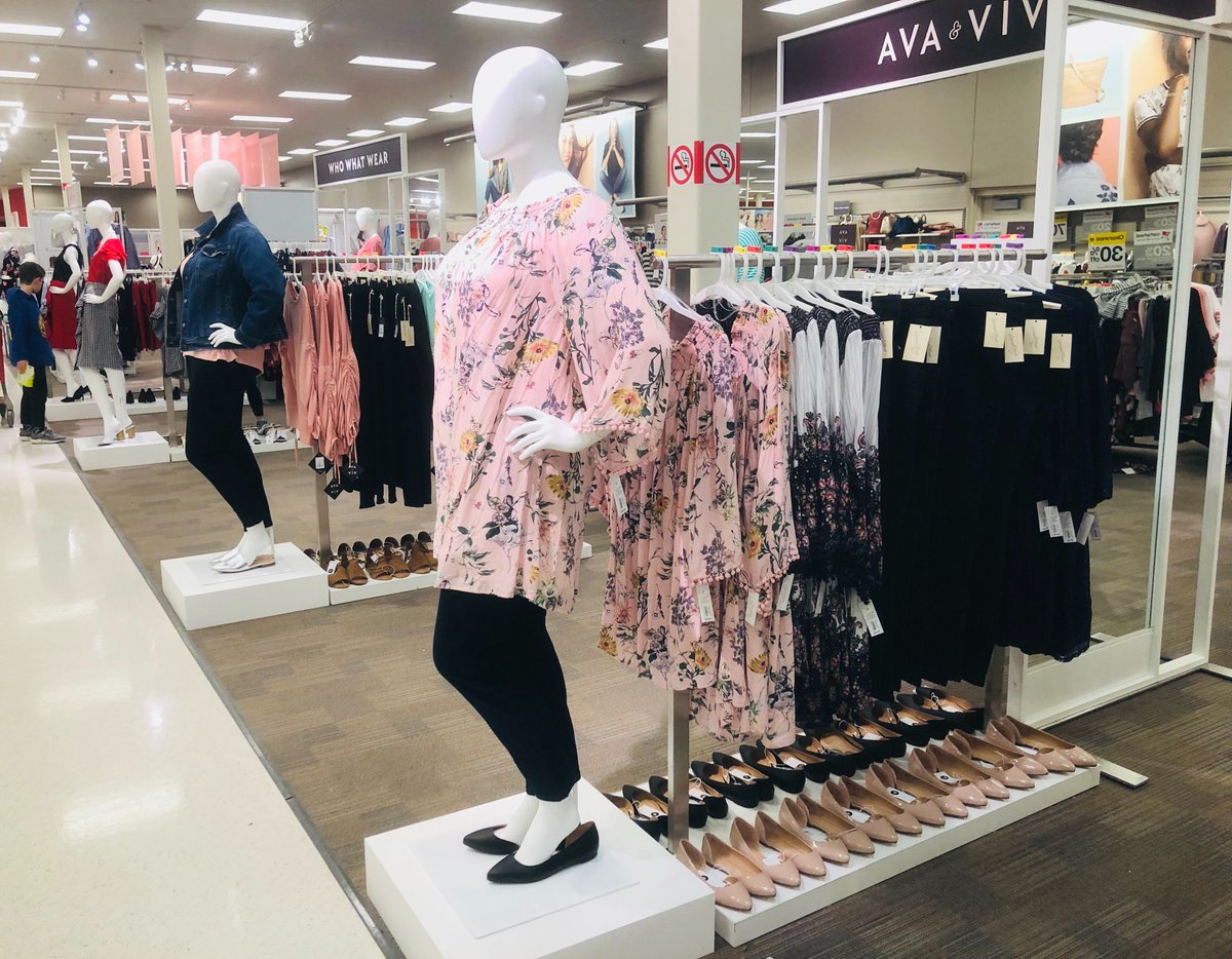 ChrissyMarie010's tweet photo. #TargetStyle #UniversalThread #xhilaration https://t.co/Ge3hdAcfxA