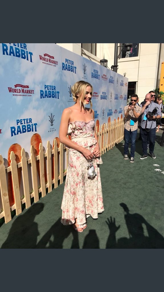 selfiewme's tweet photo. Exited to be working with @SonyPictures to promote #PeterRabbitMovie for the Worldwide premiere! Check out the @selfiewme photo booth @PacificAtGrove https://t.co/YsXxYNmjAE