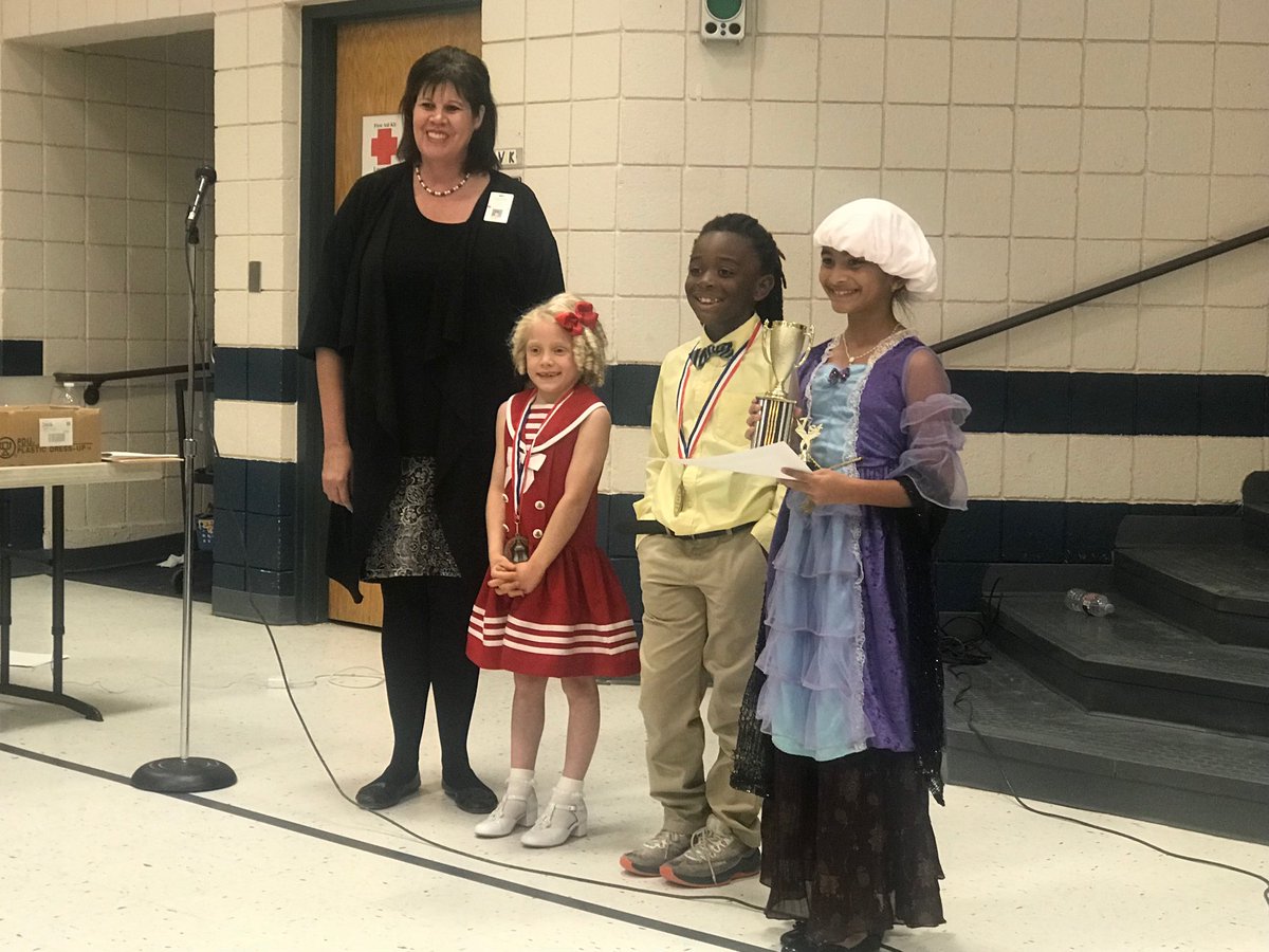 DaleLunt's tweet photo. So proud of our top two finishers in the GPS Oratorical Contest in the primary division!! Representing the Eagles! #EaglePride https://t.co/tApKNhSieG