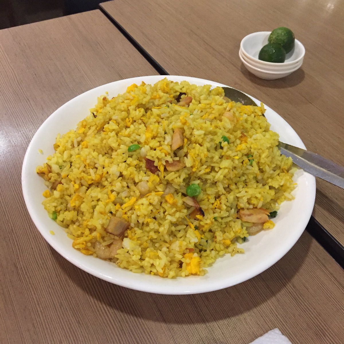 badetoledo's tweet photo. Yesterday morning at Mongkok Glorietta to eat some Chinese food for brunch #food #foodislife #earlydate π https://t.co/rHHbeiRkvu