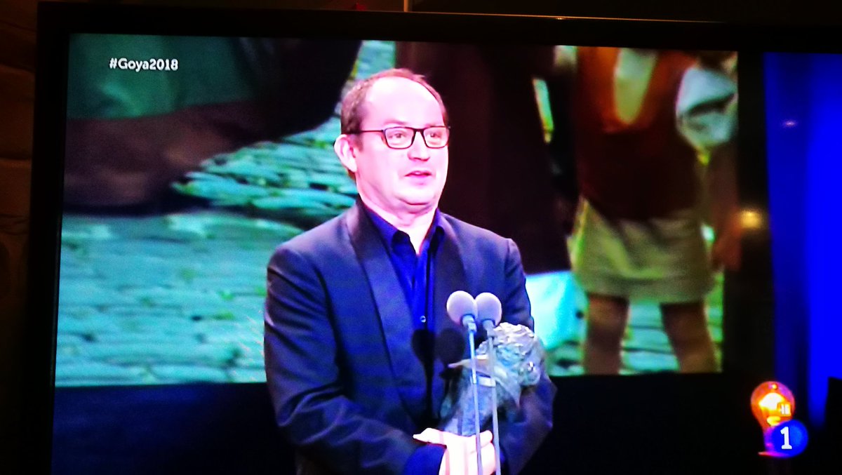 imanolgallego's tweet photo. . @PascalGaigne -k konposatutako soinu banda zoragarriak lortu du musika onenaren Goya saria. @Handiafilm Zorionak!!! #Goya2018 #Handiak13 #GauErraldoia https://t.co/MveWNcyHqG