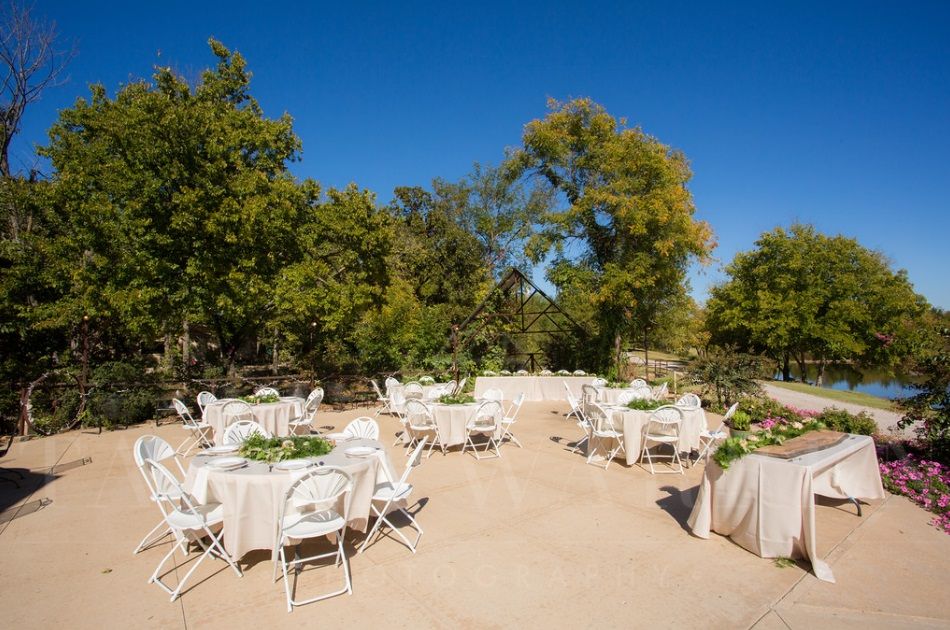 MeadowlakeRanch's tweet photo. Reminiscing on this gorgeous Outdoor reception!

#meadowlakeranch #outdoorreception #outdoorwedding #tulsaweddingvenue #tulsaoutdoorweddingvenue #reception #startyourforeverhere https://t.co/mA5cczLmSS