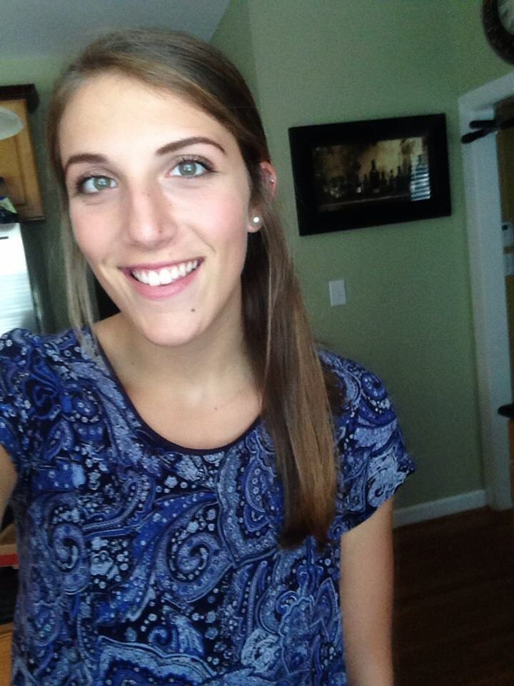 mountainayres's tweet photo. And last but NOT least for new beauty introductions...Meet Sarah!! Sarah is a sophomore Elementary Ed major with a concentration in Mathematics, and sings Soprano 2 in the group! Sarah is obsessed with pugs even though she doesn’t have one yet! We love you Sarah!! 💜🎶🎤 https://t.co/WDErm2Ilfk