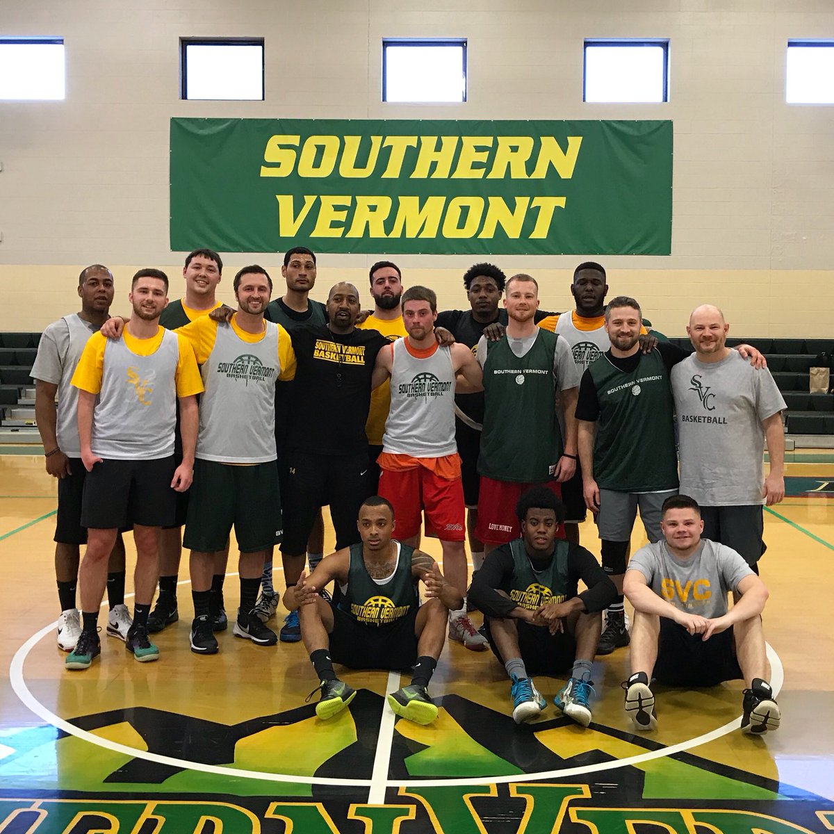 SVCMensBball's tweet photo. It was a great turnout for our alumni game today and awesome to have these legends back in the gym today. #SVCBasketball #SVCAlumni #SVCFamily #LetsGoSVC https://t.co/T5POFSjDYS
