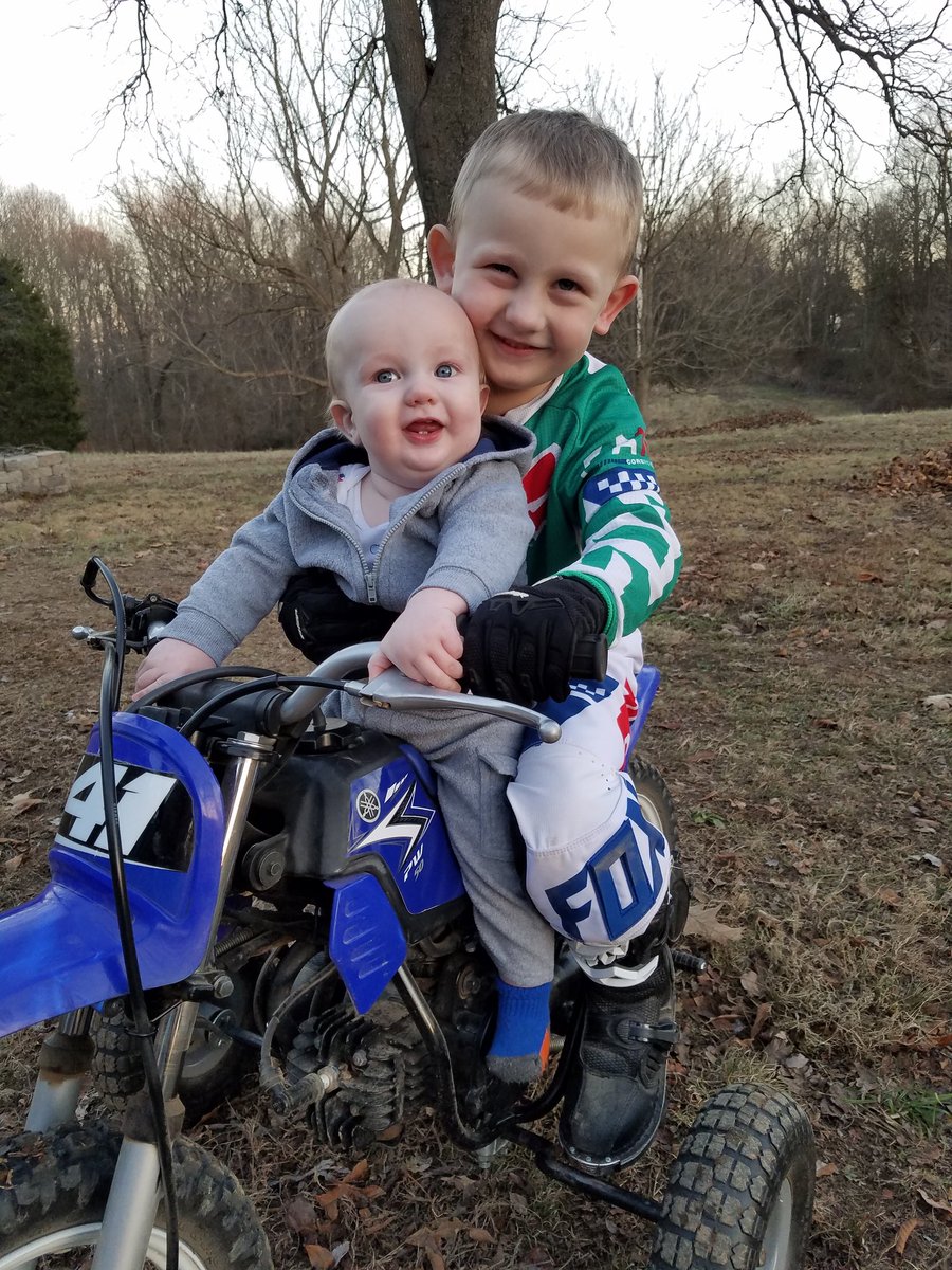 motostorm388's tweet photo. @FS1 Enjoyed a ride today and got my little bubba on with me for a photo! "I want to be on tv" they said. #SXonFOX can you make it happen for these two boys? Go @cooperwebb_2 https://t.co/DLz5r6pBrF