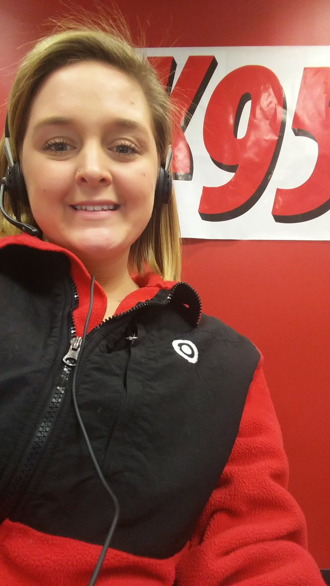 Forgot to post this yesterday but giving back to the community taking donations for #StJude #k95 #targetvolunteer #2477 <a href="/kliving1993/">Kevin</a>