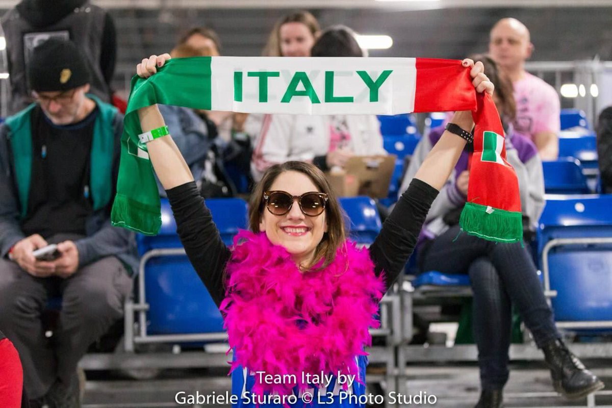 Team Italy head supporter! 💙🇮🇹
#supporter #headsupporter #crew #teamitaly #teamitalia #rollerderby #nazionale #nazionaleitaliana #rollerderbyitalia #rollerderbyitaly #rdwc2018 @rollerderbyworldcup #italia #italy #ultras #capoultrà #curvaitalia #azzurre #azzurri #mondiali