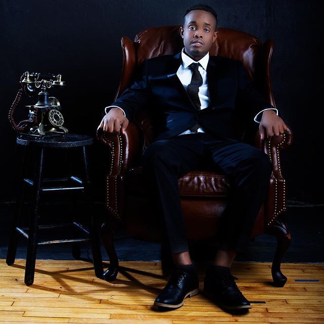 Socdaal's tweet photo. Young Boss Mamoud #editorial #socdaalphotography #editorialphotography #commercialphotography #model #glamour #fashion #nomadicfaces #socdaal #cbus #columbusmodel #somali #ohiophotographer https://t.co/sRmoGnB30H https://t.co/EEnIEJVFBF