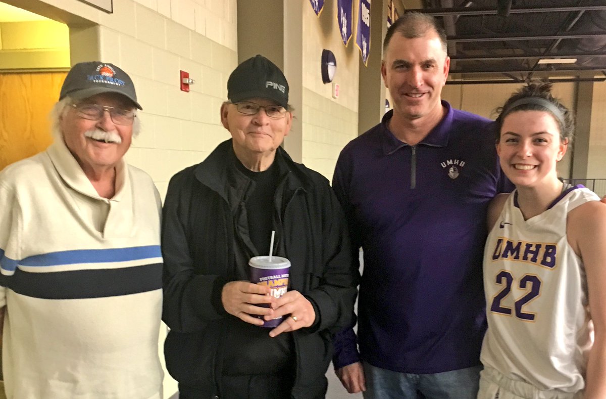 Bailee Baker (@baileebakerr) | Twitter