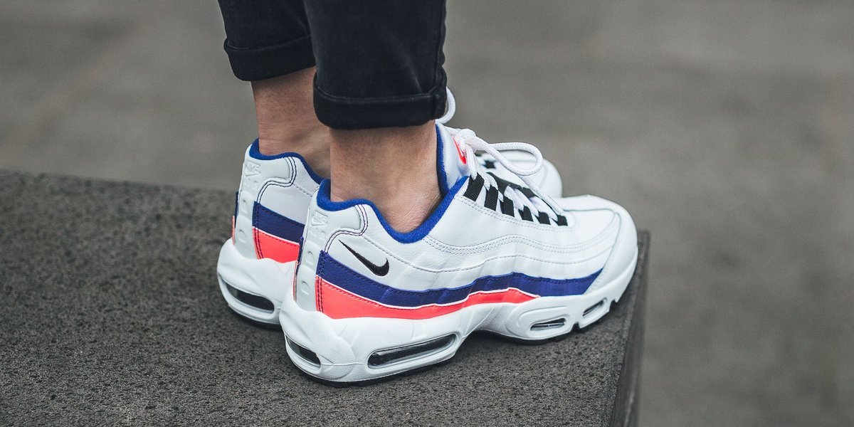 nike air max 95 essential ultramarine