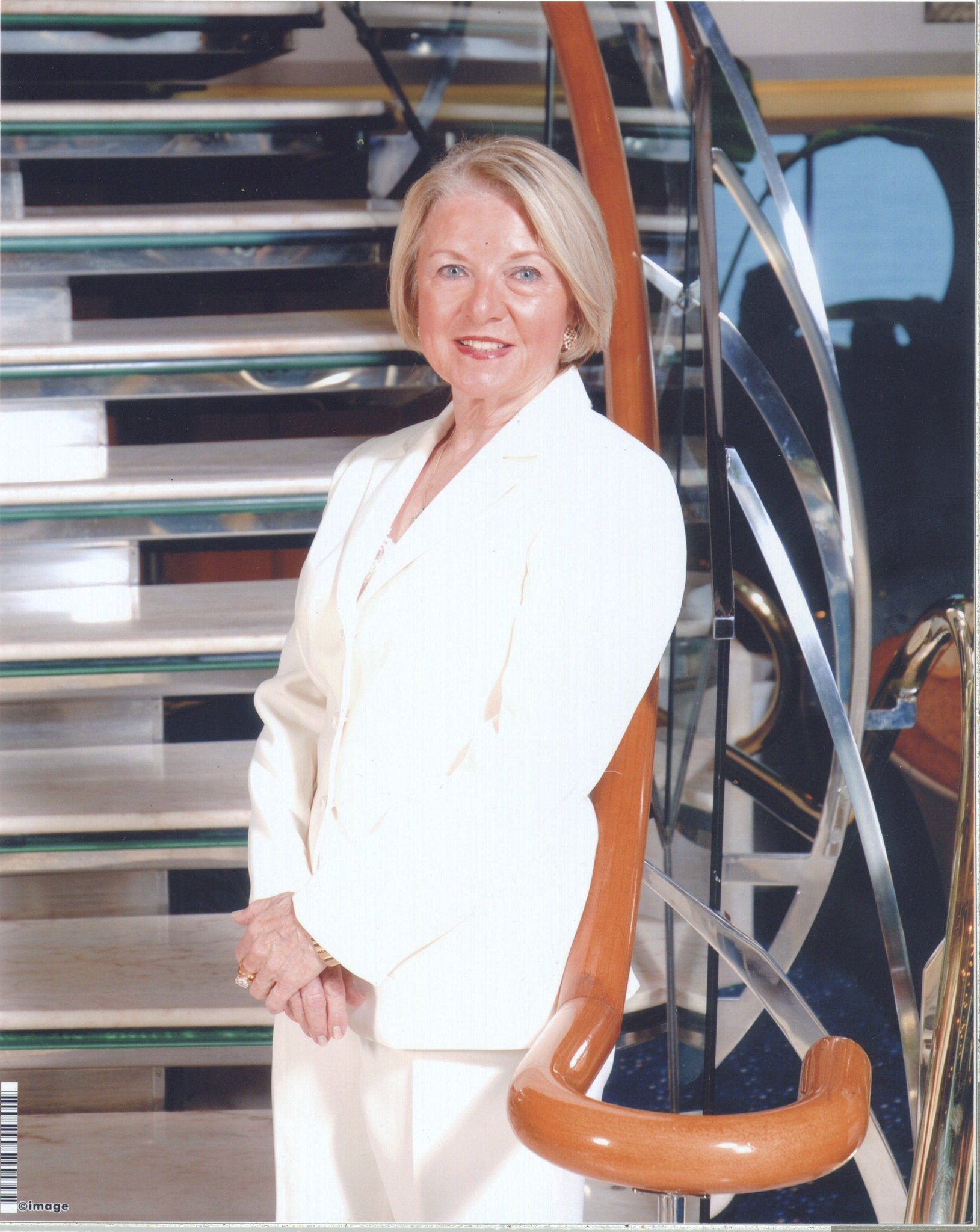 VIVIAN ALLEN on Twitter