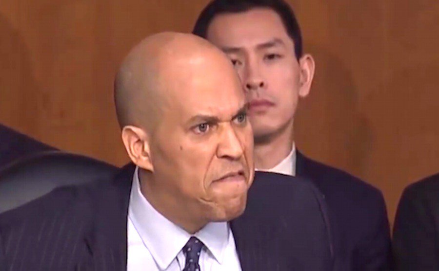 Sen. Cory Booker claims female scalp: KT McFarland quits fight for Singapore posting bluntforcetruth.com/sen-cory-booke…