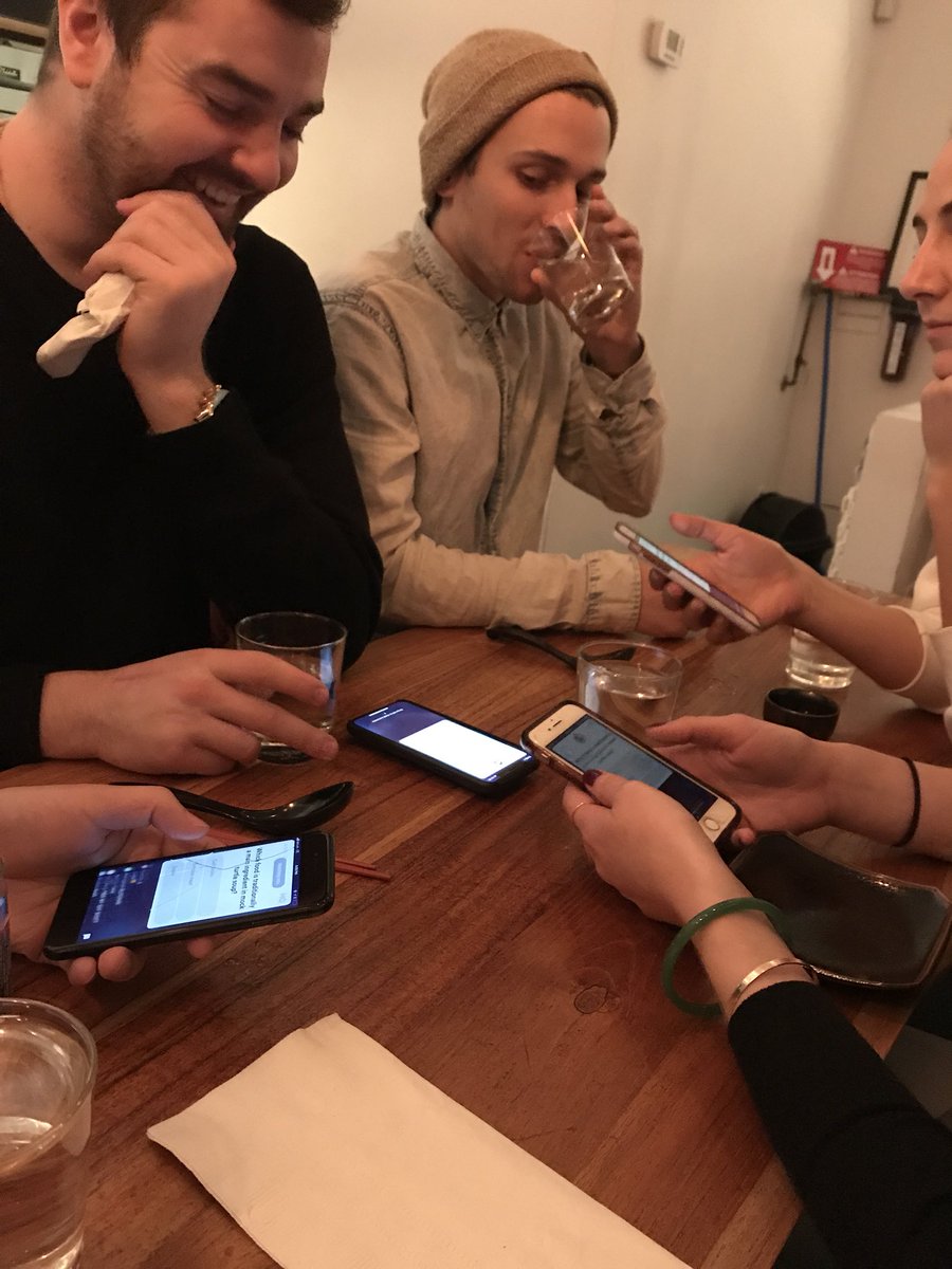 katherine_r10's tweet photo. @hqtrivia nice night out to din w my fav #HQts @ScottRogowsky https://t.co/Ll0wBiMRPB