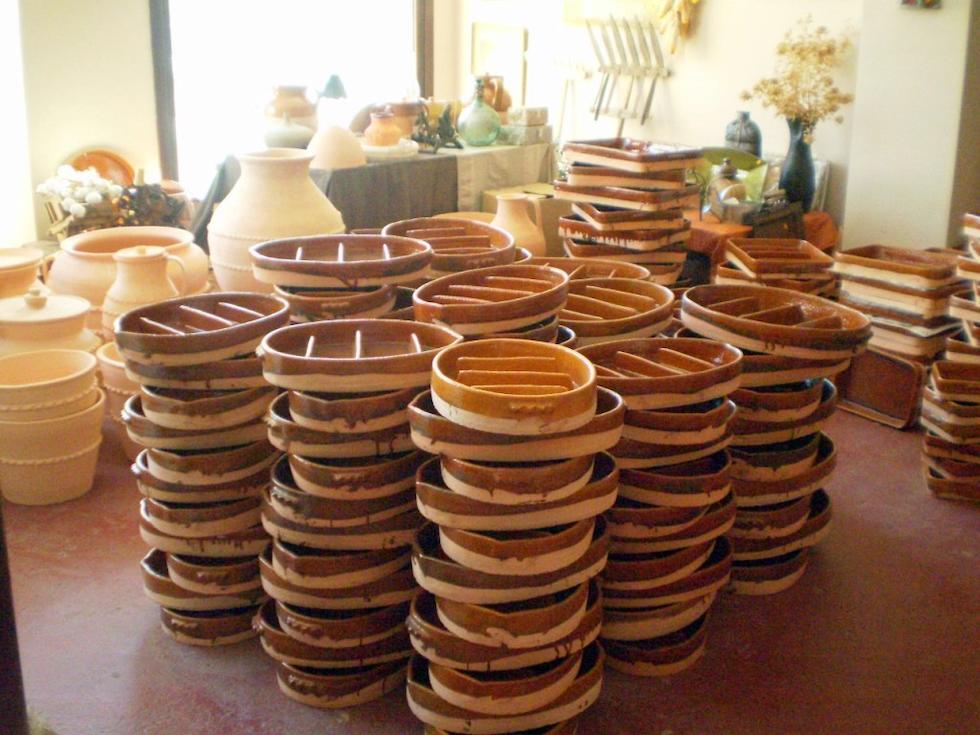 ALFARERIA ROSA SPANISH ARTISAN POTTERY tweet media