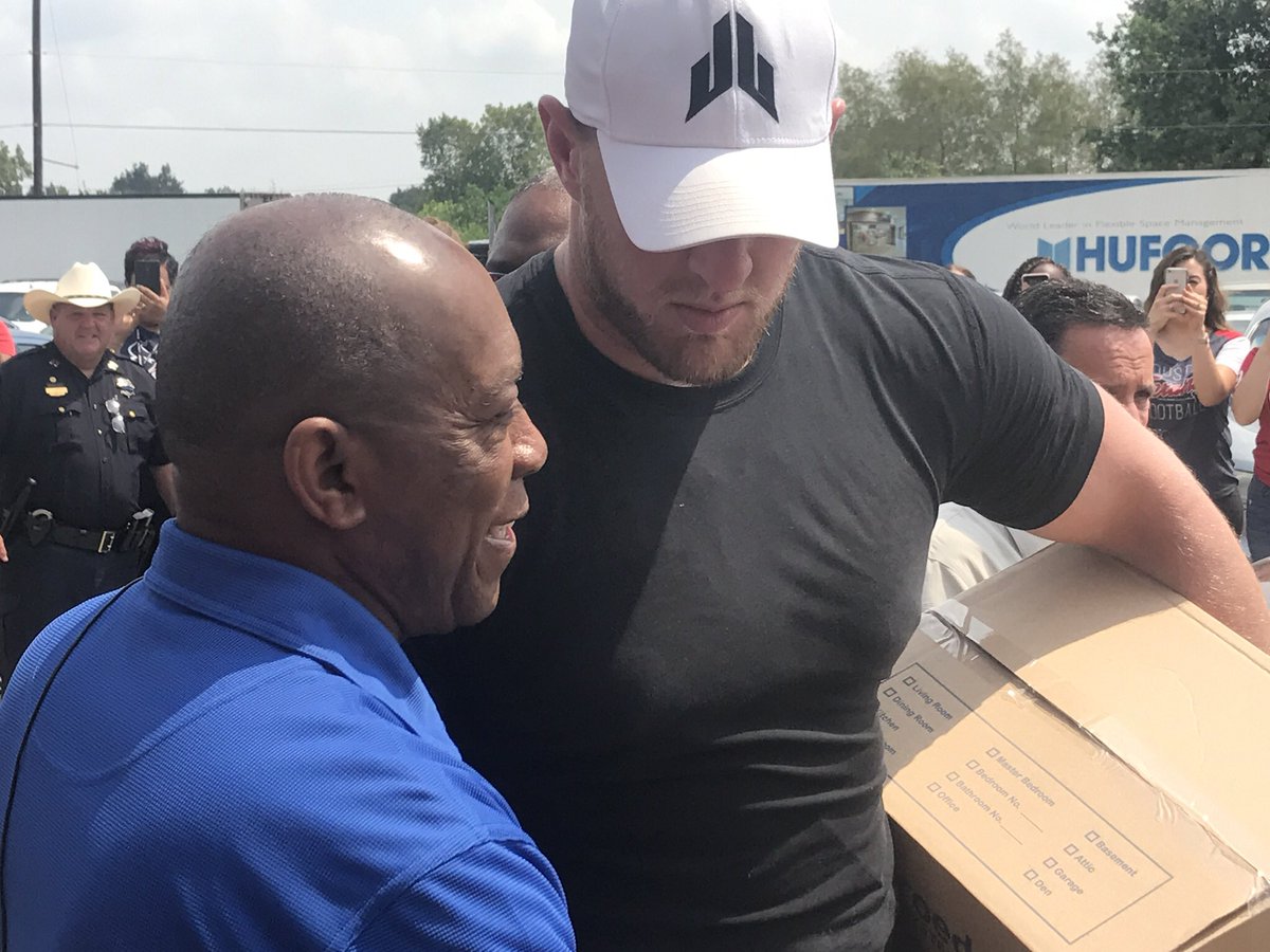 Sylvester Turner tweet media