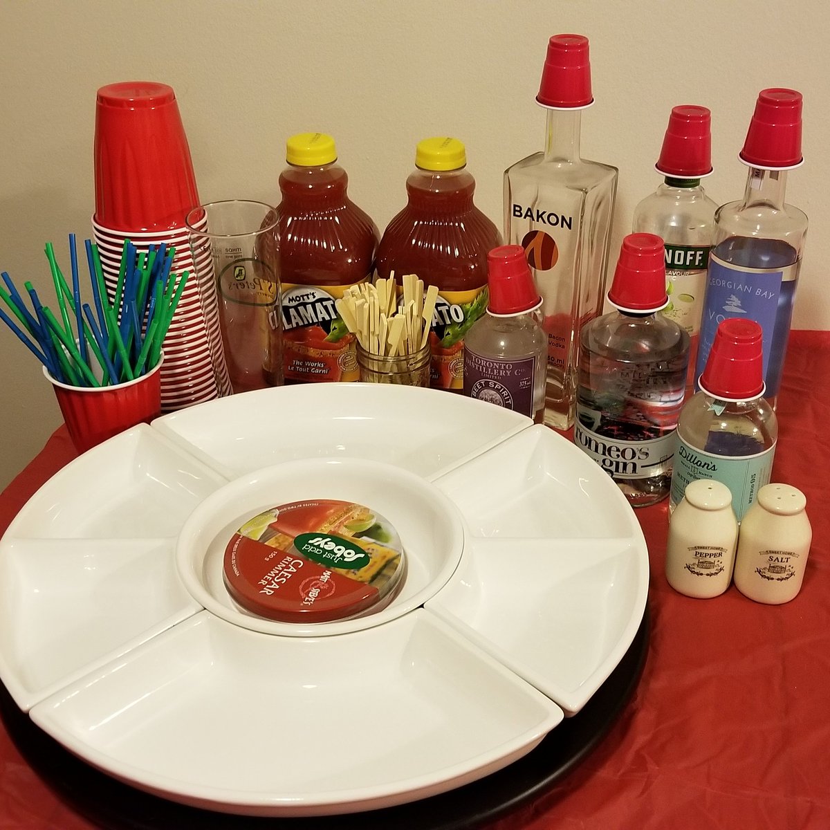 tansyko's tweet photo. February 3, 2018 - Getting ready for the #SuperBowl tomorrow. #CaesarBar #365days #photoadaychallenge https://t.co/Q0h24gPVVY
