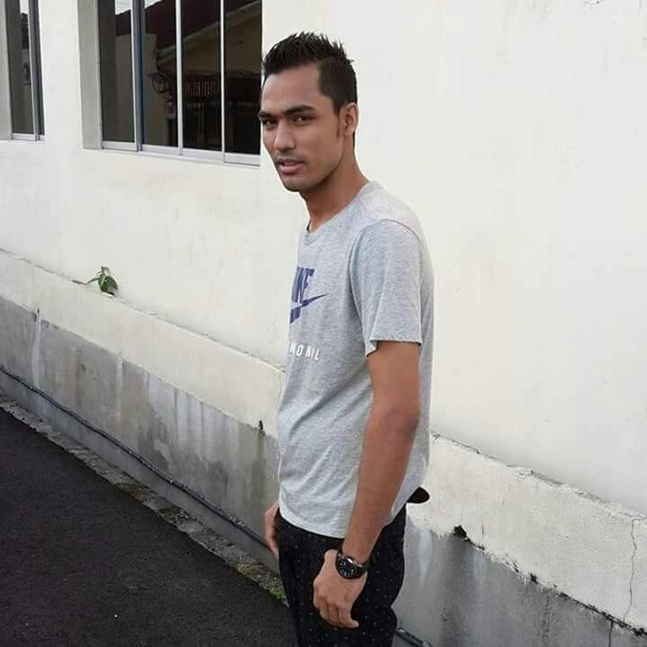 #NewProfilePicयहाँ सबैको रोजाई सुख मात्रै हुन्छ,तर मलाई दु:खले कहिलै साथ नछोडोस त्यति भए पुग्छ!!😍