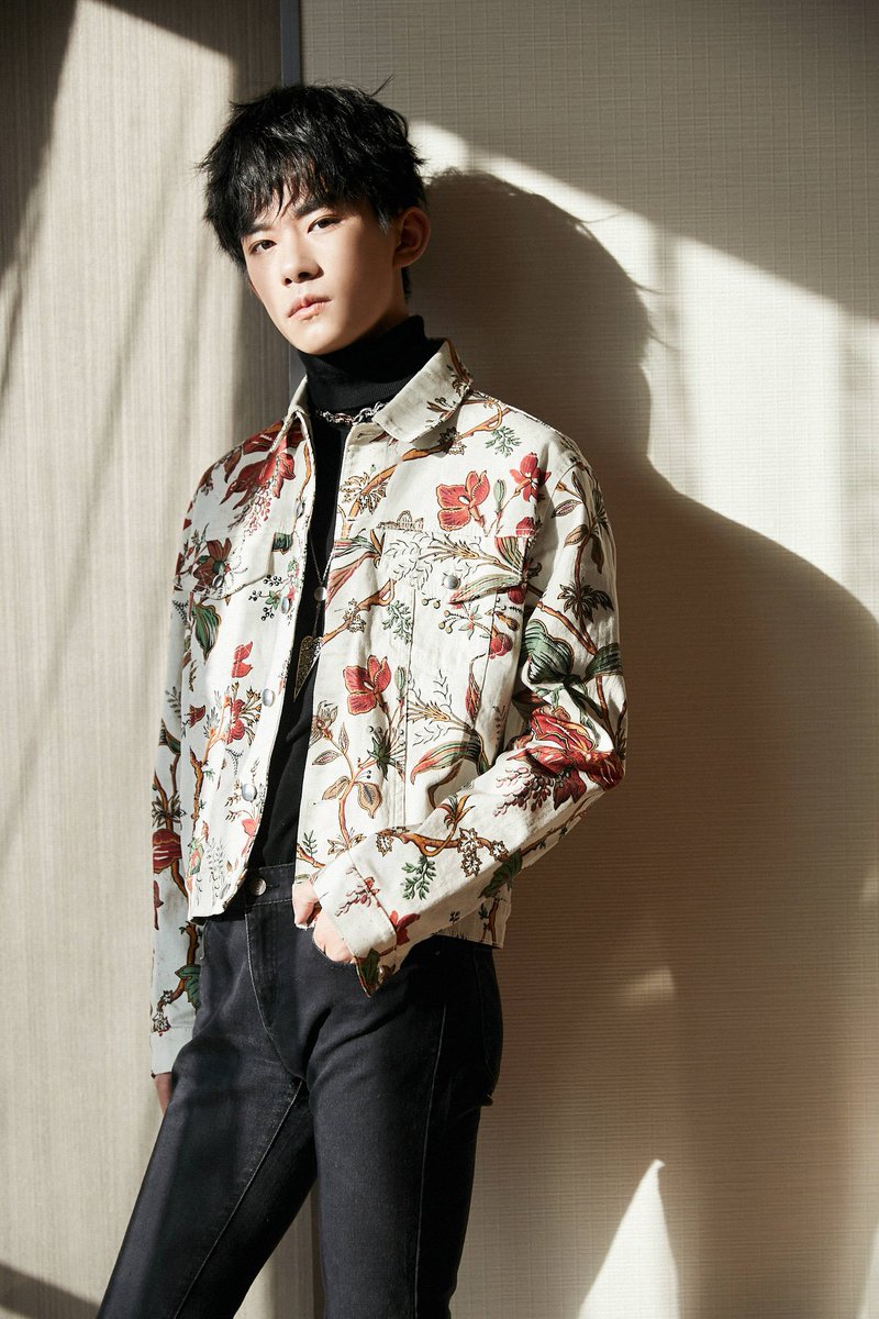 YeeGemini's tweet photo. #JacksonYee
gentleman Yee❤️ https://t.co/3kh69SnjEZ