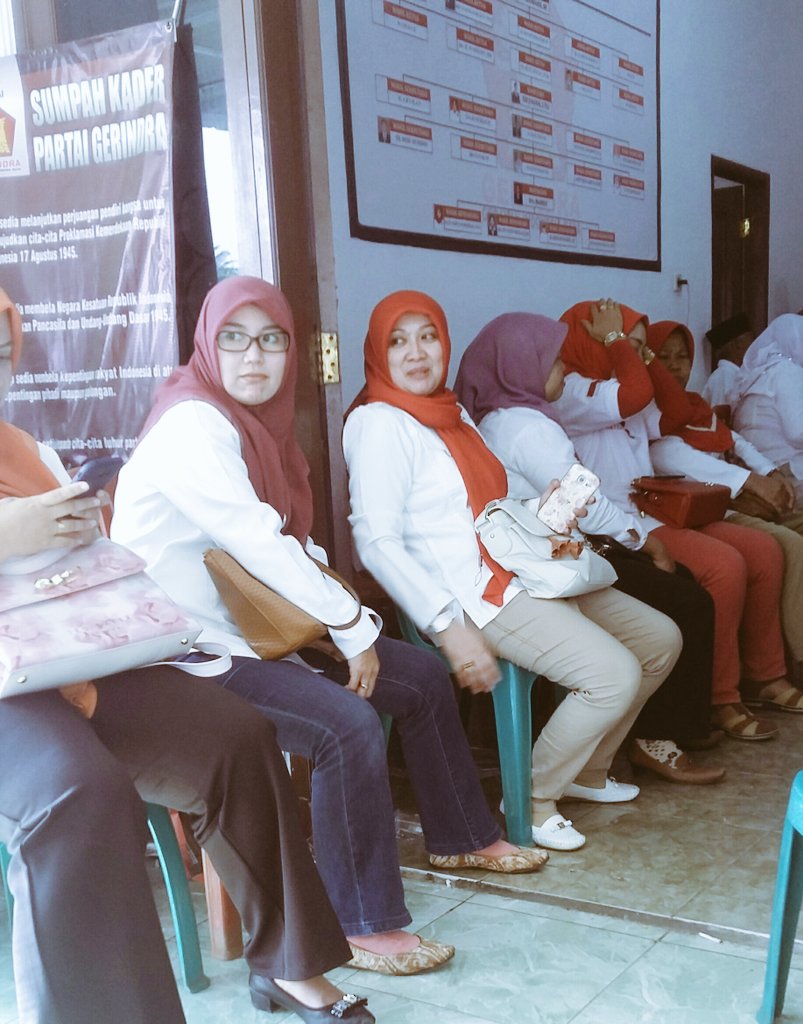 Fraksi Gerindra PDG tweet media