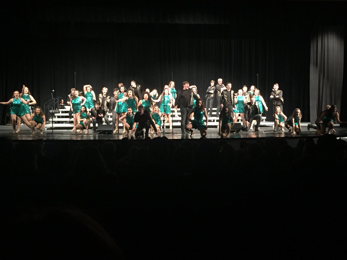 Vocal Motion putting on a great show in the Finals of the Joplin Show Choir Festival.