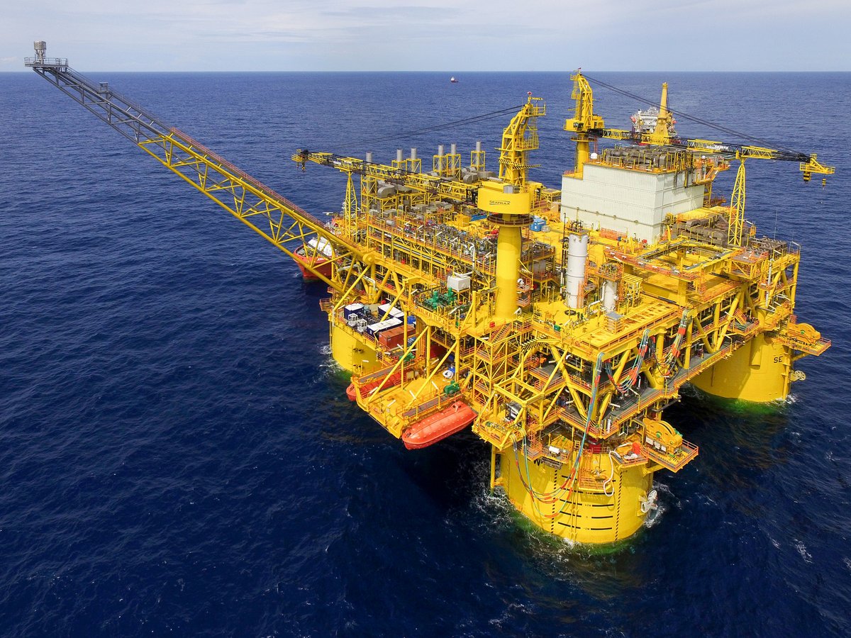 AbhishekLad14's tweet photo. At #OGA2017? Stop by booth 1601 to learn about our work on Shell's Malikai, Malaysia's first tension leg platform. https://t.co/Wap2ATUQYP