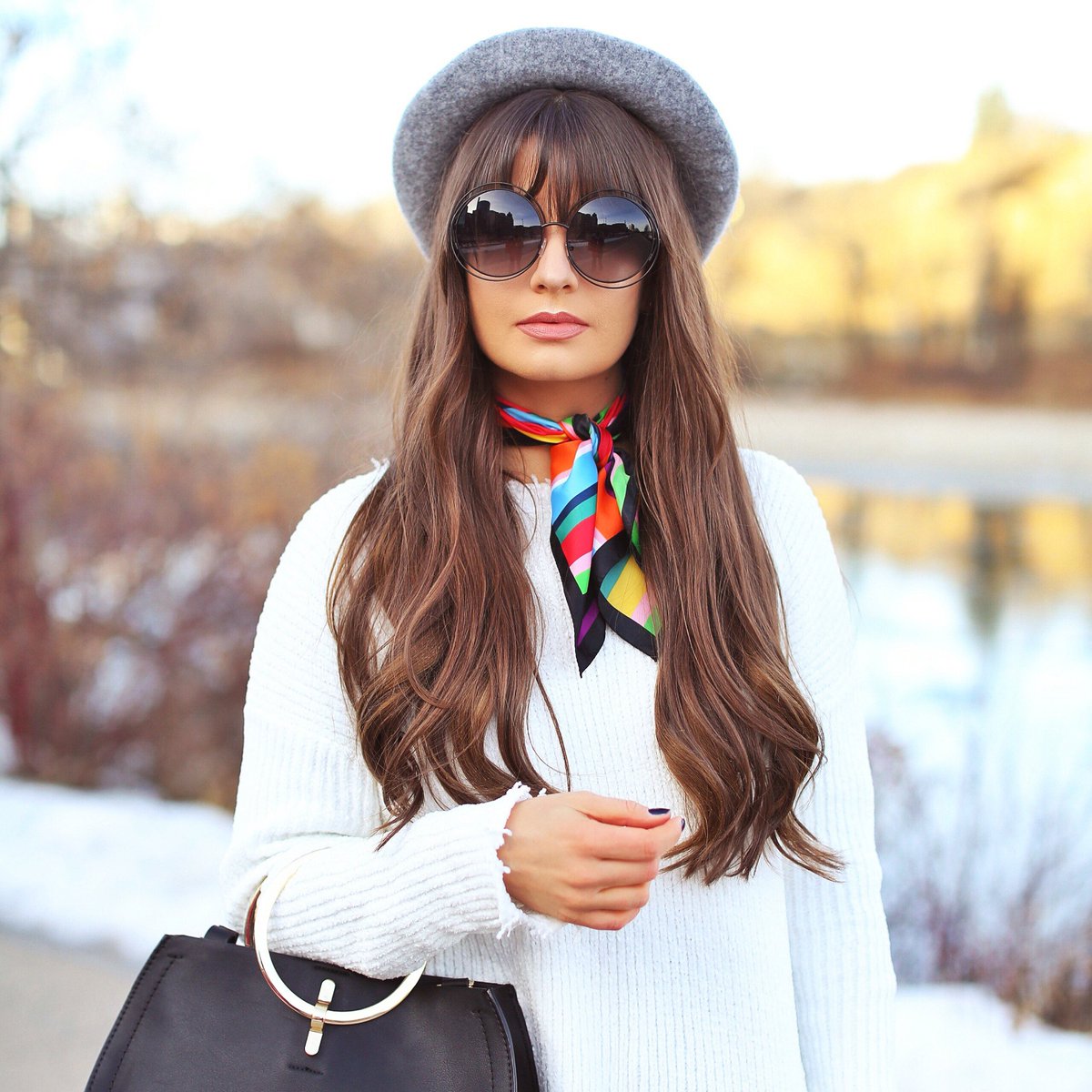 Justine_Celina's tweet photo. #Winter staples: cozy #chenille, wool #berets, oversized shades and a splash of colour! In my latest #TRENDGUIDE, I'm chatting about a handful of my favourite seasonal trends to carry you from winter into spring: https://t.co/SsHqCoAK2h #fbloggers https://t.co/DkoAtyyIg5