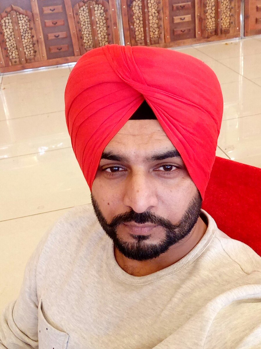 Satsriakal g sab pyarean nu🙏malak sab te  mehar rakhe🙏