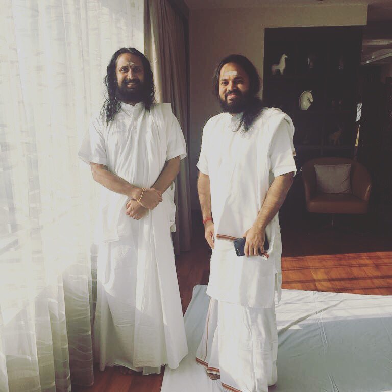 With @jyothirmayah Swamiji ready for Day2 of #VigyanBhairav in Kerala with #GurudevSriSriInKerala