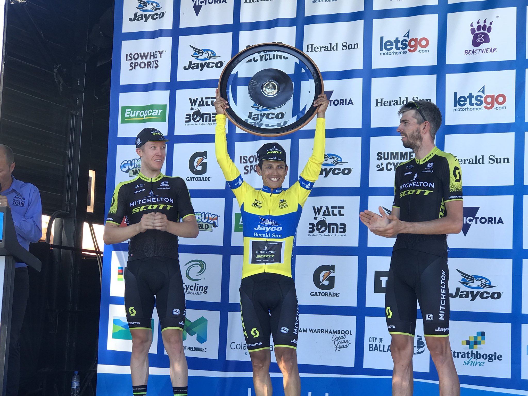 touroftaihulake - Victorias UCI Colombianas - 2018 DVKkREXVwAASGID