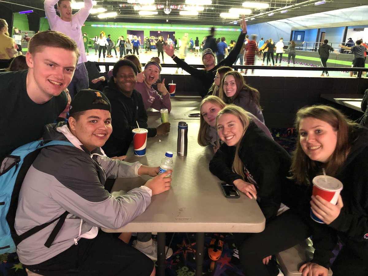 younglifeic's tweet photo. Something amazing happens on Monday nights... People are celebrated and accepted for who they are, they share their stories, and we laugh A LOT. It’s finally here ➡️ Young Life club kicks off Monday night. Bring someone new - this could be their place! #YOUareinvited #YLisback https://t.co/blluizyMOz