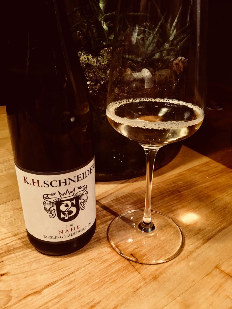 spiritswest's tweet image. Holy. Shit. 

@alexdgood