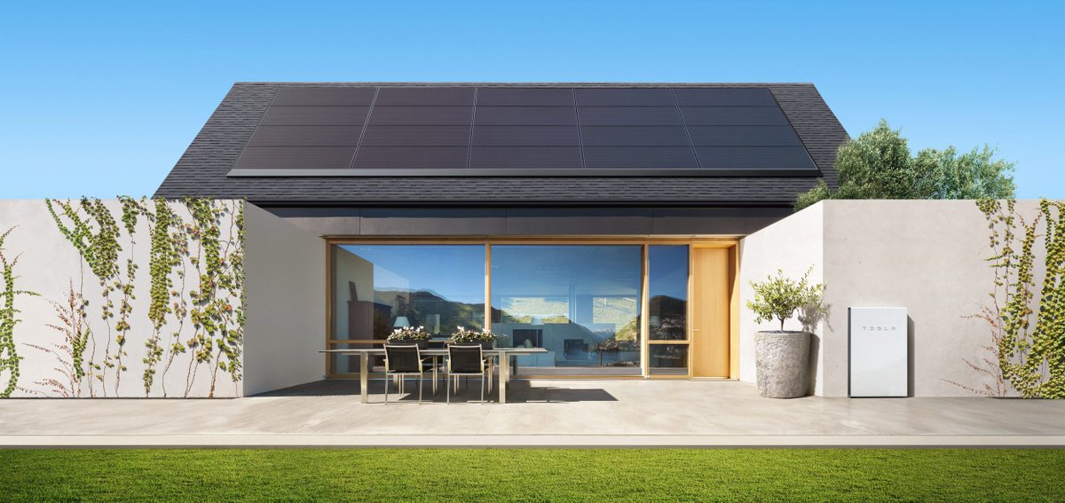 ElectrekCo's tweet photo. Tesla is installing Powerwalls and solar power on 50,000 homes to create biggest virtual power plant in the world https://t.co/U2JM6Lw5L2 https://t.co/erLxaOZOBK