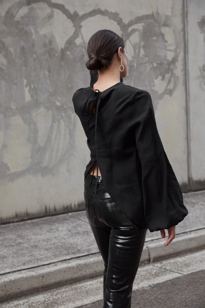 ZangStyles's tweet photo. Black Patent Pants - https://t.co/T8gY9hWznx https://t.co/WmRMiHSoAP