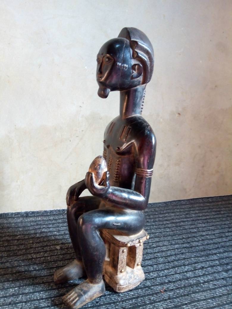 Image_Afrique's tweet photo. STATUE BAOULÉ

Origine : Côte d'Ivoire
Matériel : Bois
Hauteur :  57 cm
Prix : 534 €

#ArtAfricain
#AfricanArt
#Baoule https://t.co/FvokUynEwY