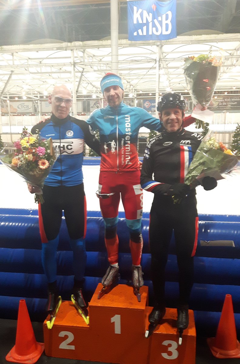 Verslag en uitslagen Zesbanen wedstrijd 11 op ijsbaan <a href="/DeUithof/">De Uithof</a> in Den Haag goo.gl/rcJchC #marathonschaatsen #utrecht #denhaag