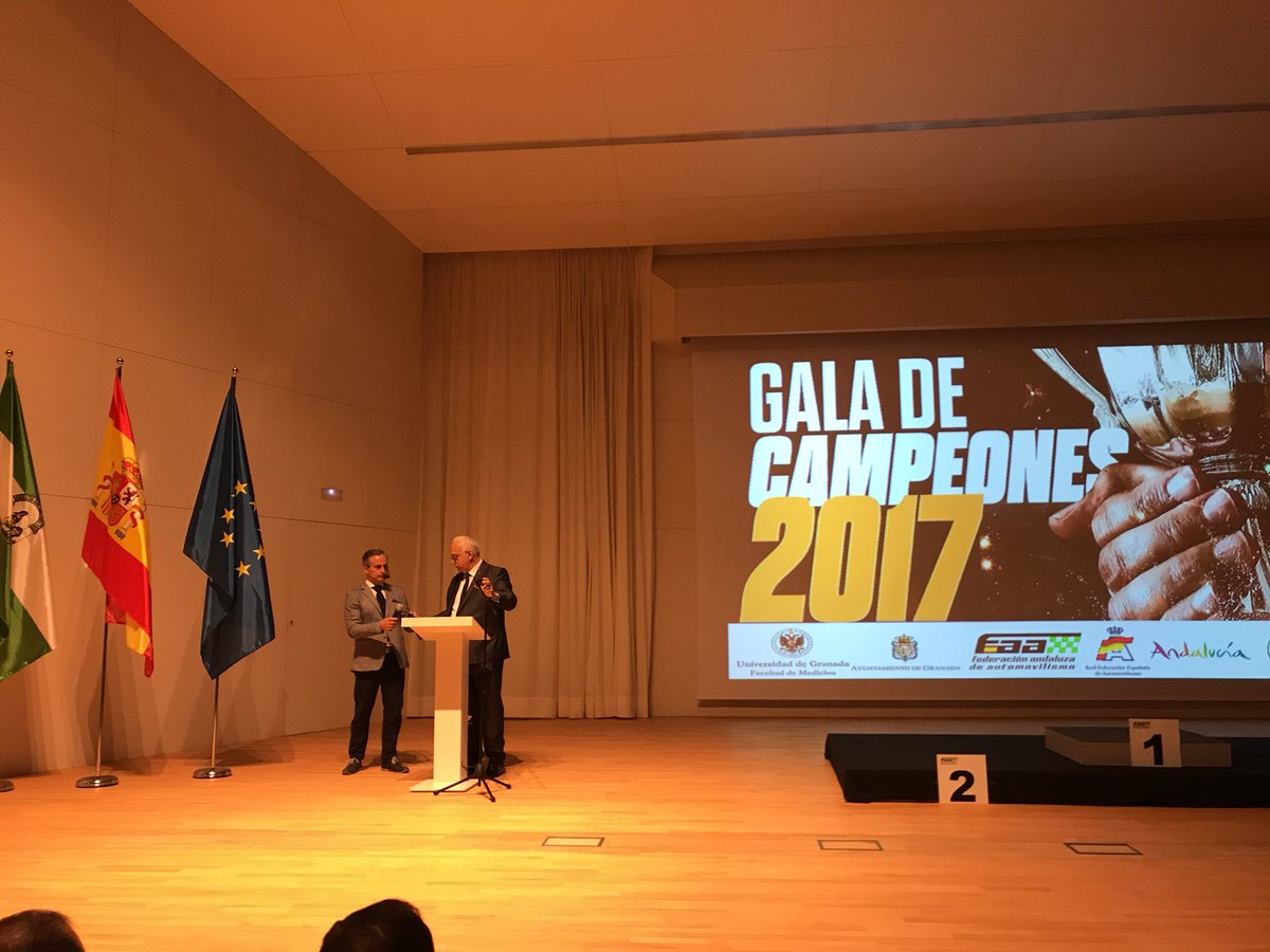 El presidente de la <a href="/FaaOficial/">F. A. Automovilismo</a> da comienzo  la #GalaDeCampeones2017 en el paraninfo de <a href="/CanalUGR/">Universidad Granada</a> @HolaTerceto <a href="/EscGranada499/">EscuderiaGranada49.9</a> <a href="/csurDeportes/">CanalSur Deportes</a>