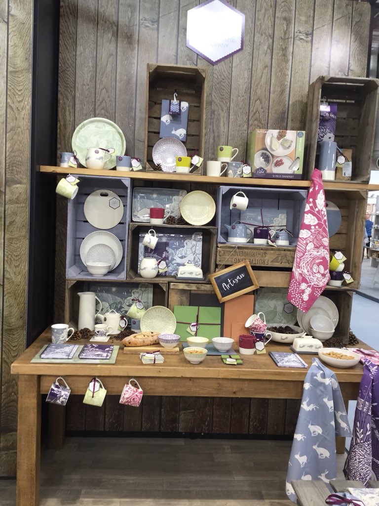 davidmasondsign's tweet photo. Come and see our new collections #SpringAutFair and proud to have our Artisan collection nominated as a finalist @housewaresinnov awards https://t.co/tPhCl8Q7lO