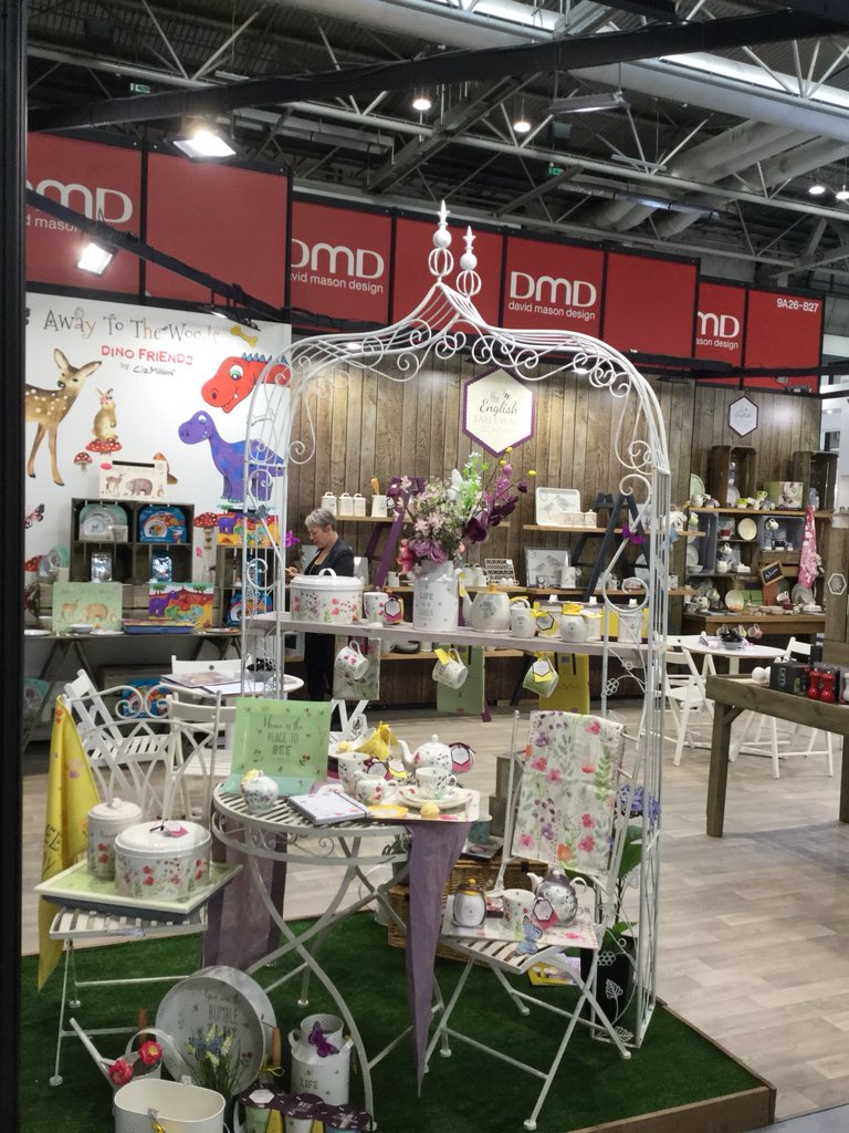 davidmasondsign's tweet photo. Come and see our new collections #SpringAutFair and proud to have our Artisan collection nominated as a finalist @housewaresinnov awards https://t.co/tPhCl8Q7lO