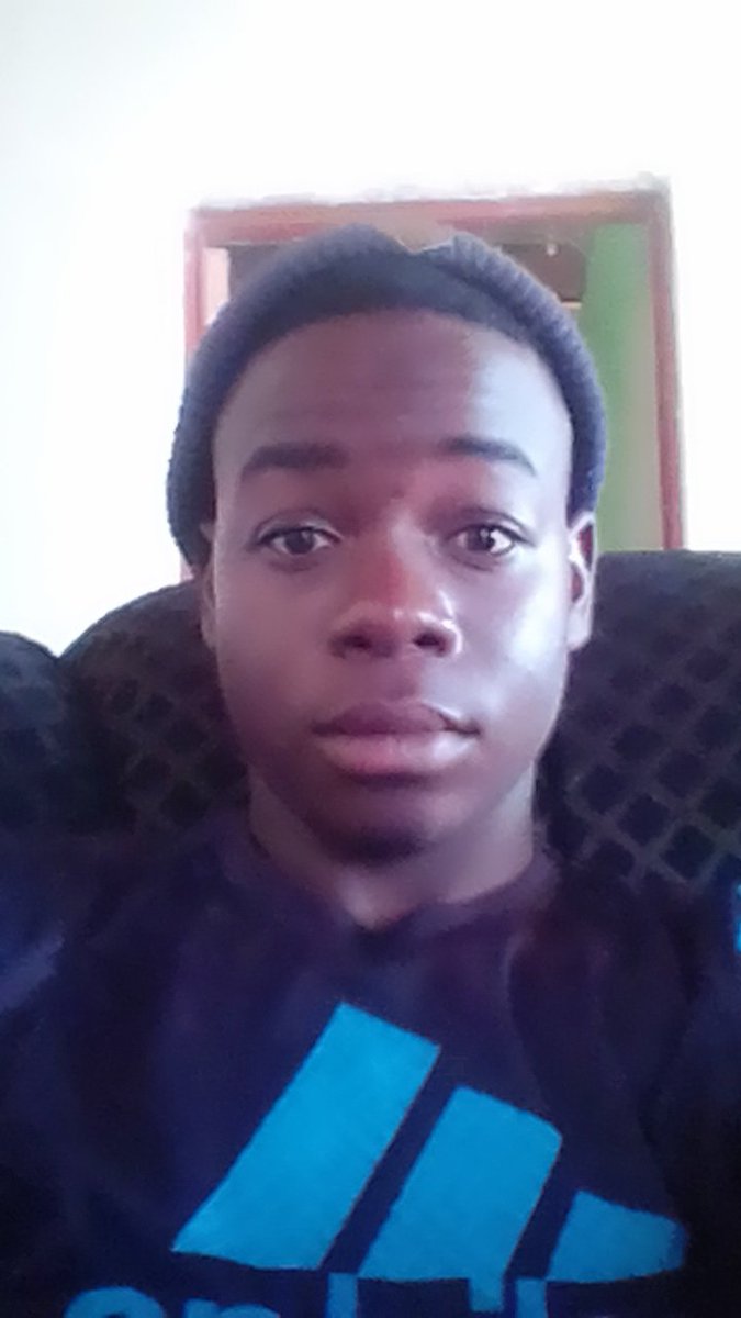 Tinghitsi2's tweet photo. I like the way I look https://t.co/CnFbYcpzQr