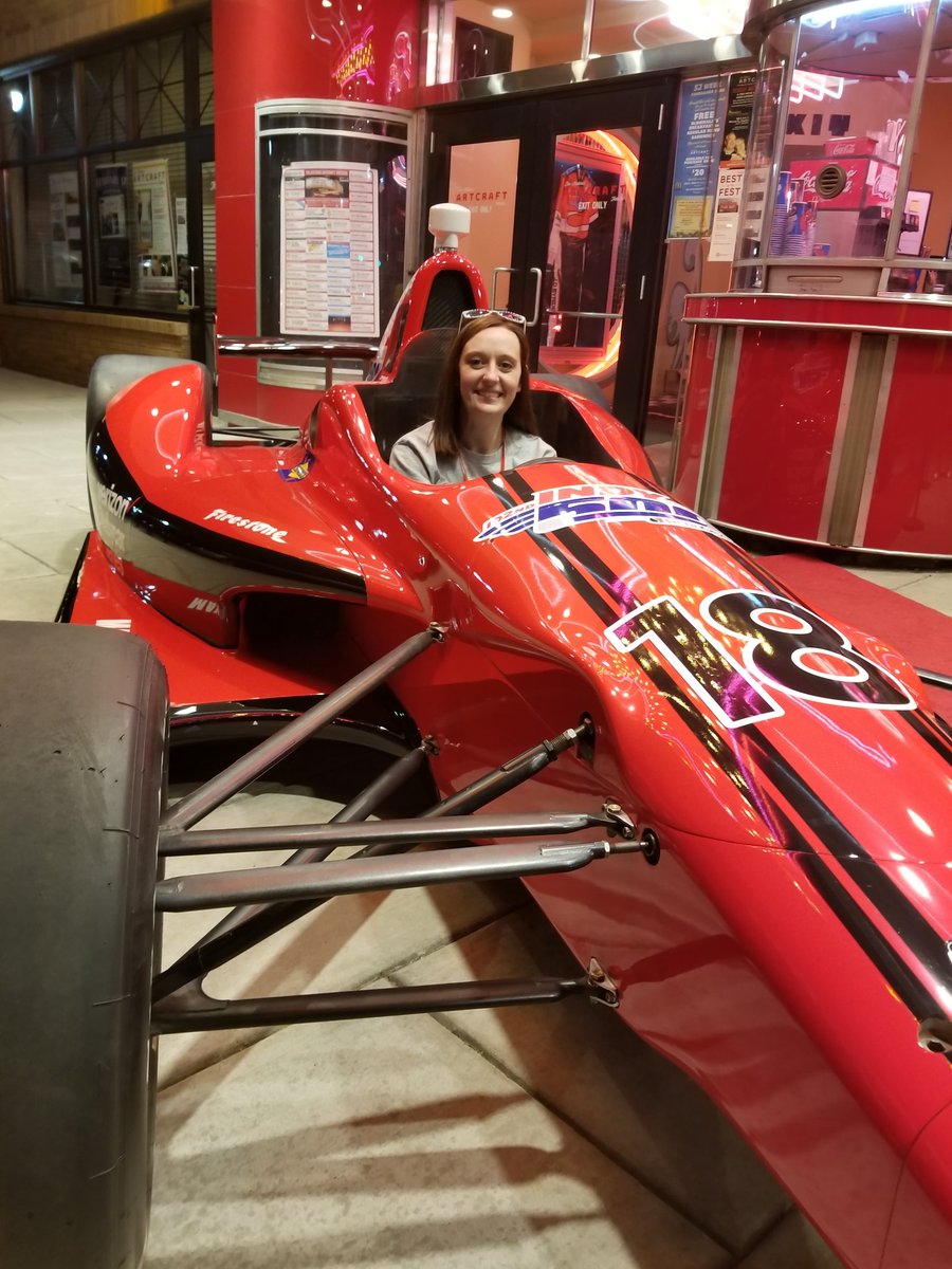 JustCallMeK's tweet photo. You get a chance to sit in an IndyCar, you take it.  #artcraftparty2018 https://t.co/PrhvPkQoF9